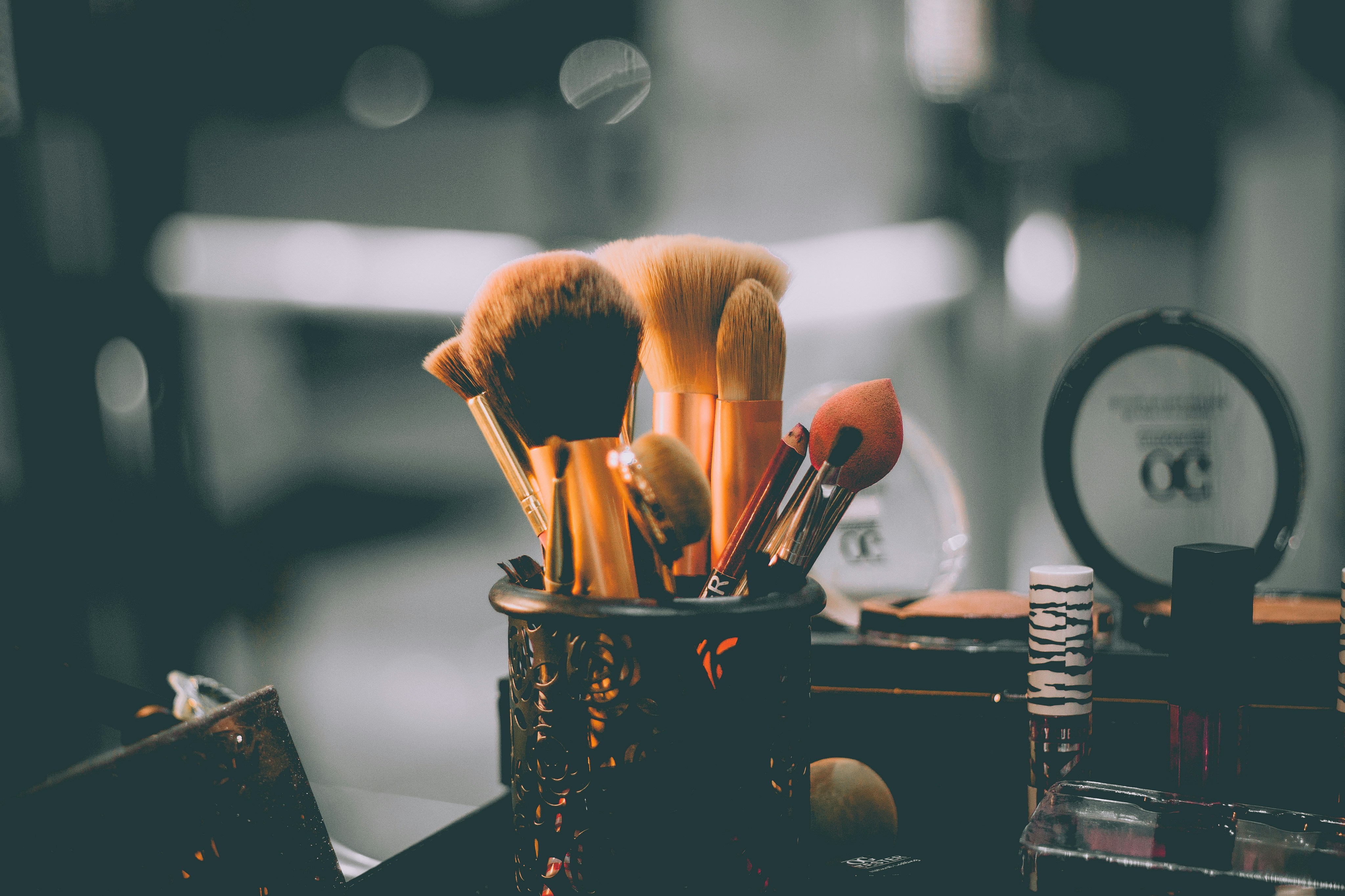 Makeup course by Tuba Khan